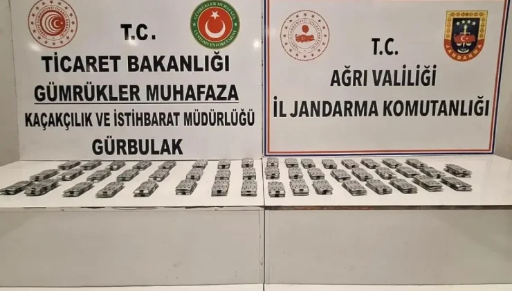 Ağrı’da Tırda 2 Bin 900 Adet Sentetik Uyuşturucu Hap Ele Geçirildi