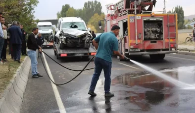 Ağrı’da Trafik Kazası: 10 Yaralı